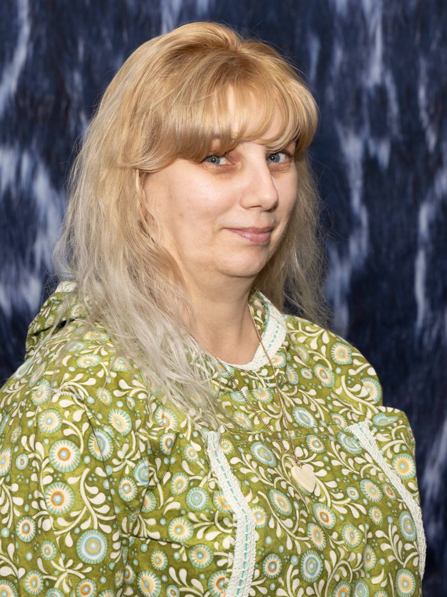 Frances Pikok Frances